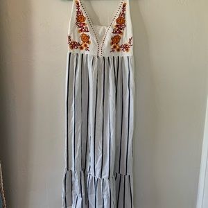 Maxi dress